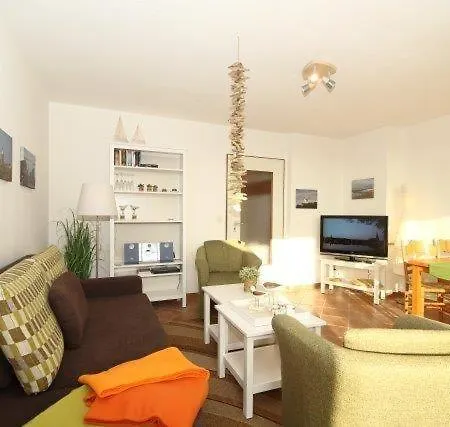 Ahrendt-haus-caecilia 아파트 베닝슈테트