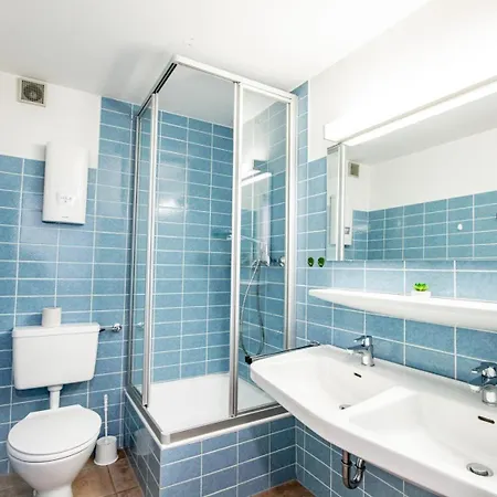 Ahrendt-haus-caecilia *